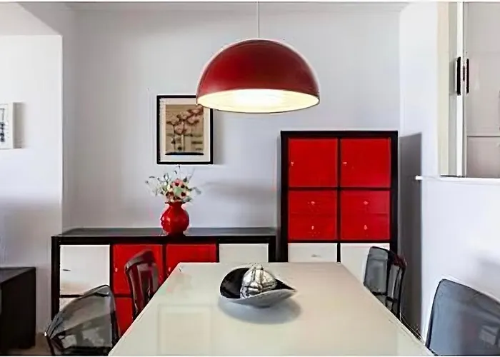 Eden Roc I